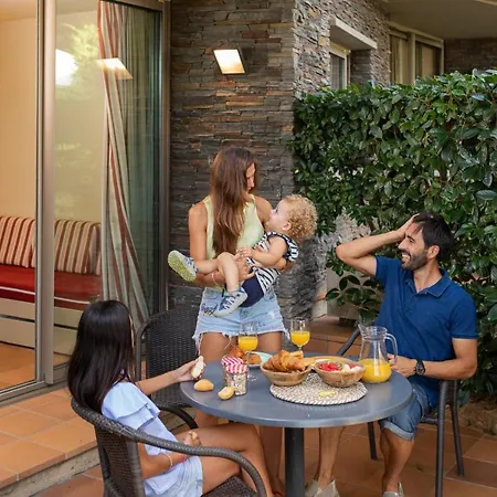 Apartahotel Ciutat De Palol