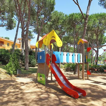 Ciutat De Palol Apartmanhotel 4*