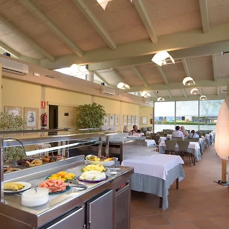 Lägenhetshotell Ciutat De Palol 4*
