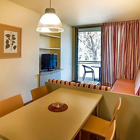 Hotel apartamentowy Ciutat De Palol 4*