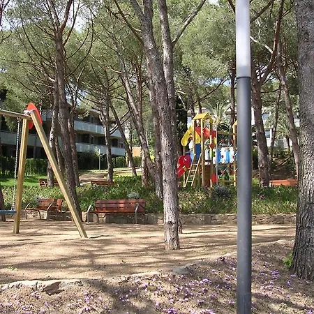 Aparthotel Ciutat De Palol 4*