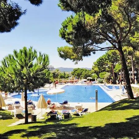 Ciutat De Palol Aparthotel 4*