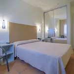 Apart-hotel Ciutat De Palol 4*