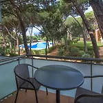 Apart-hotel Ciutat De Palol 4*