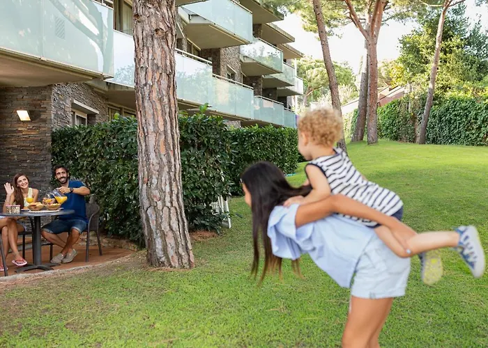 Ciutat De Palol Aparthotel Castell-Platja d'Aro